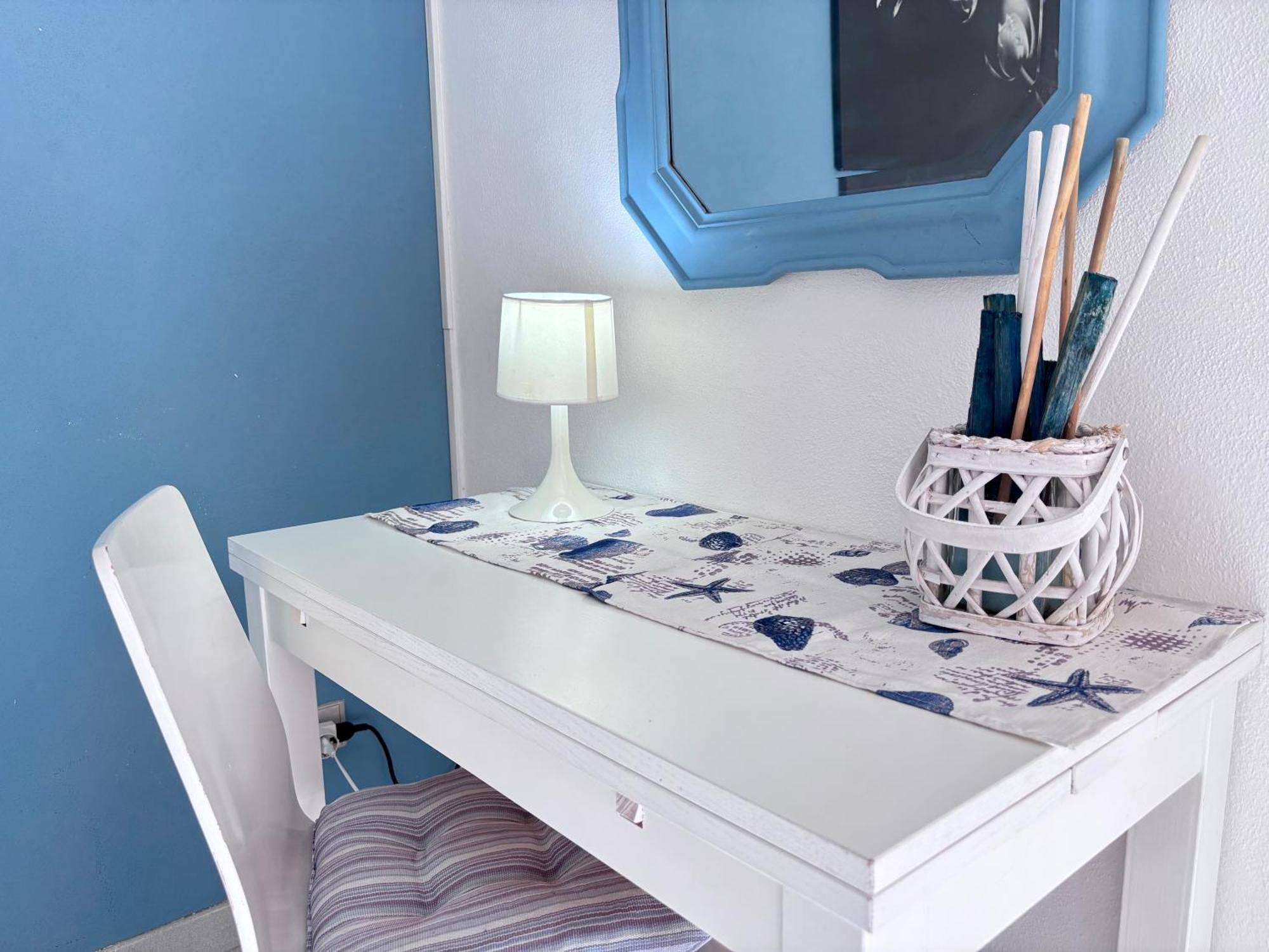 Blue Apartment, Alghero, Near Beaches Exterior photo
